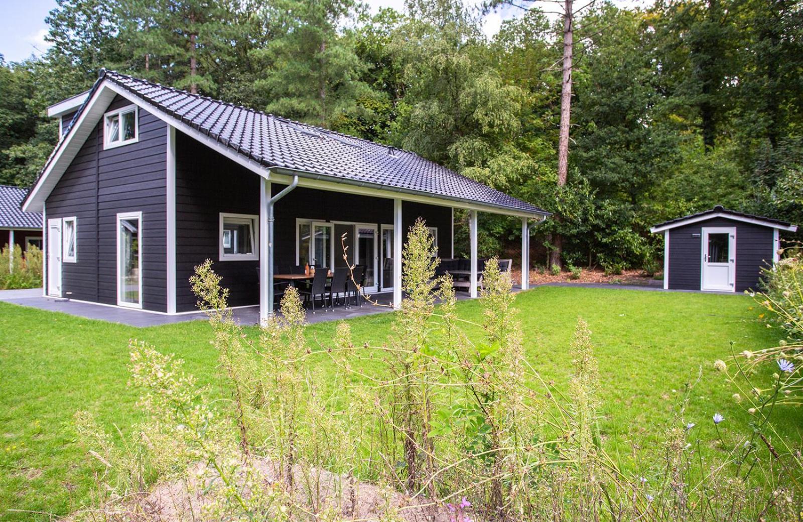 Vakantiepark De Thijmse Berg Rhenen Exterior photo